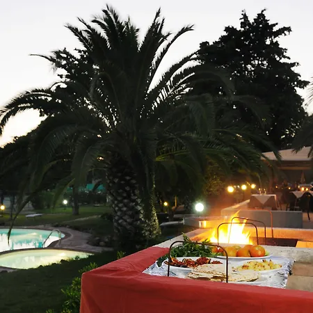 Country & Hotel 4*